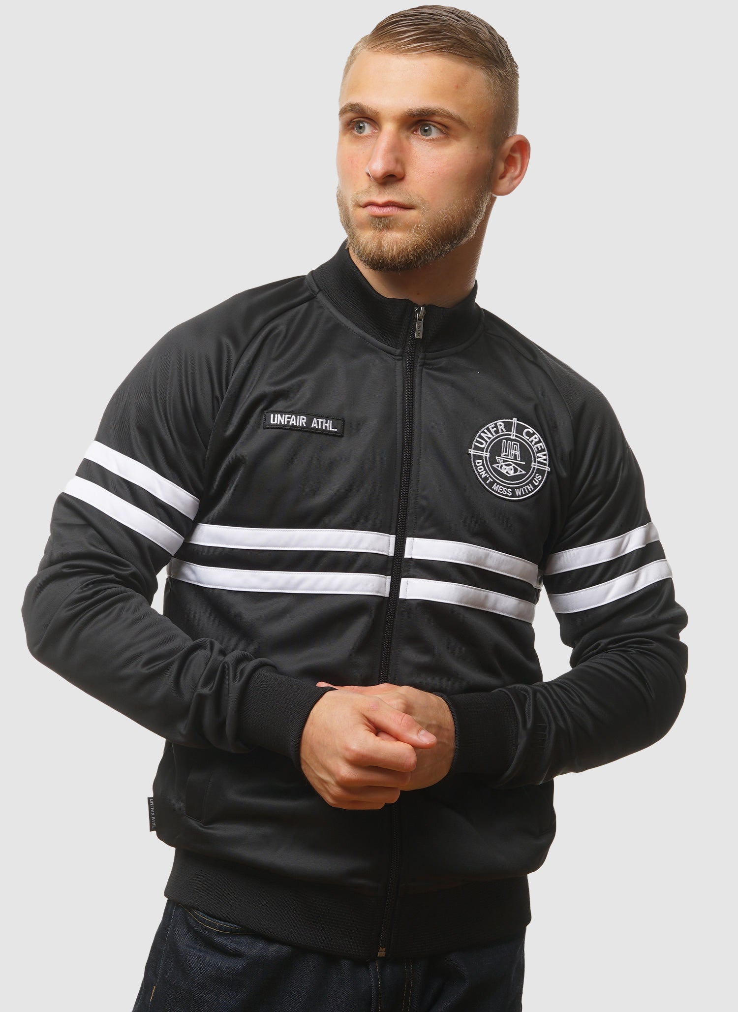 DMWU Tracktop - Black