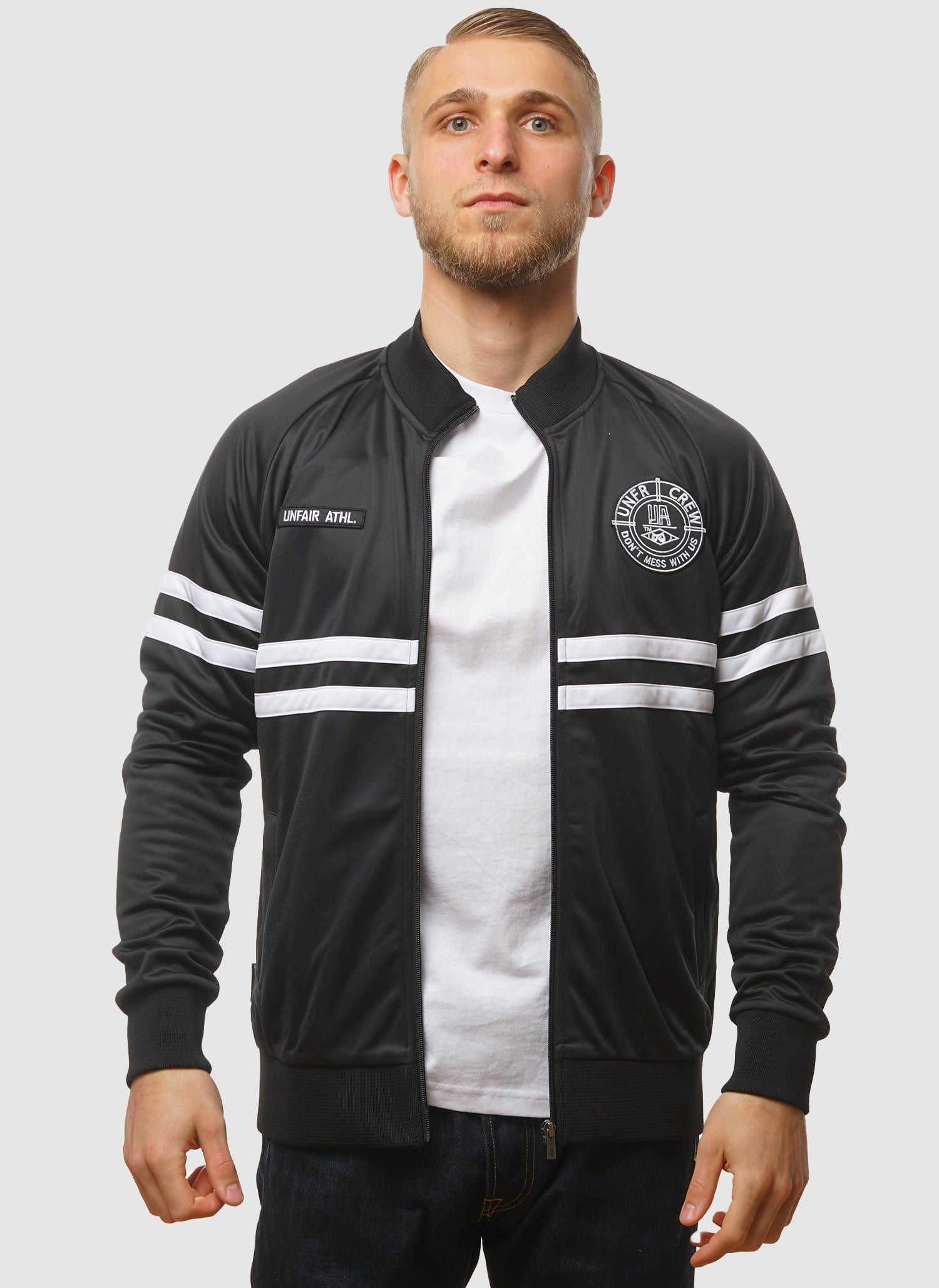 DMWU Tracktop - Black